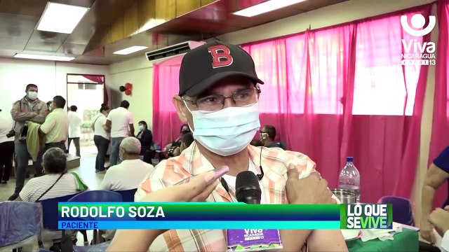 Adultos mayores de 50 años se inmunizan voluntariamente en Managua