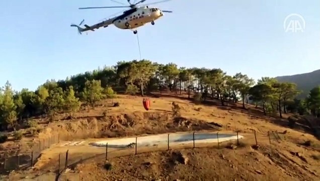 Aydıncık ve Gülnar'da çıkan orman yangınlarına müdahale sürüyor