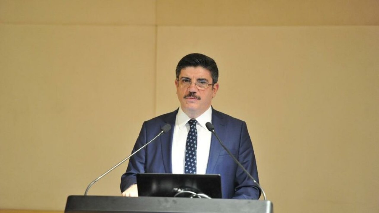 Erdoğan'ın danışmanından skandal sözler: Aç olan 'açım' diye bağırmaz