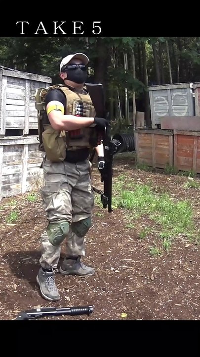 【Airsoft japan 】who goes out as a last resort because weapon exchange with double shotgun equipment does not go well