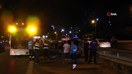 Kartal'da 100 metre arayla iki ayrı zincirleme trafik kazası: 2 yaralı