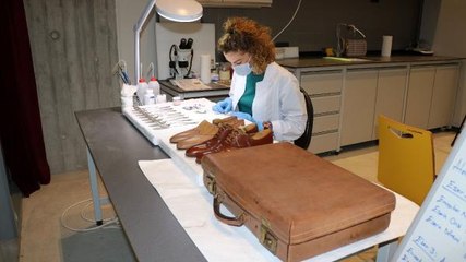 Son dakika haberleri: ATATÜRK'ÜN KİŞİSEL EŞYALARININ KONSERVASYON ÇALIŞMALARINI İZLEDİLER