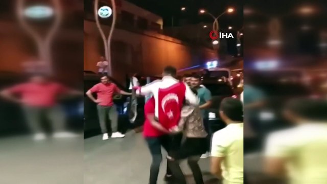 Asker uğurlamasında yolu kapatarak havaya ateş açtılar