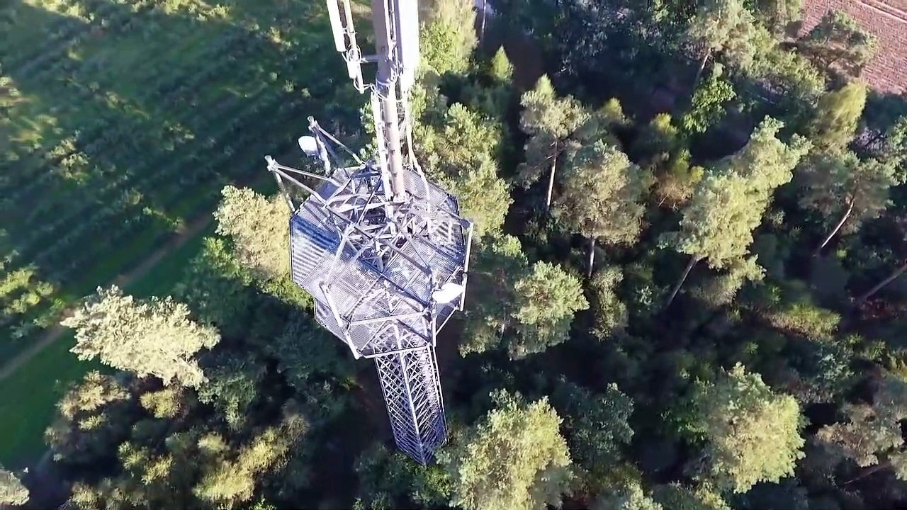 Telefónica registra un trimestre récord con beneficios de 7.743 millones