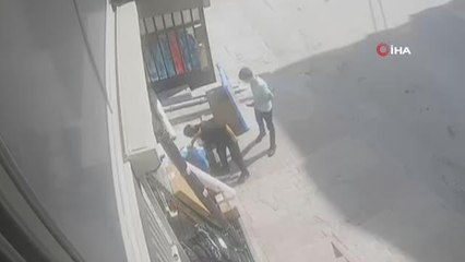 Kargo takip numarasını öğrendikleri 15 bin TL'lik bilgisayarı çaldılar