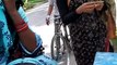 হিজড়ারা যোনাঙ্গ দেখিয়ে কিভাবে টাকা ইনকাম করছে   টাকা না দেওয়ায় কাপর খুললো হিজড়া  [Hijra video 2020]