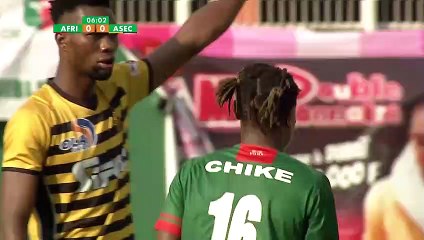Une journée avec Chikezié Uwandu, joueur de l'Africa Sports d'Abidjan