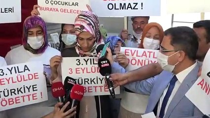 Bakan Yanık'tan oğluna kavuşan anneye sürpriz