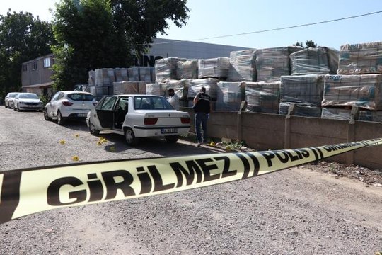 Tartıştığı kayınbiraderini tabancayla yaralayan polis memuru yakalandı
