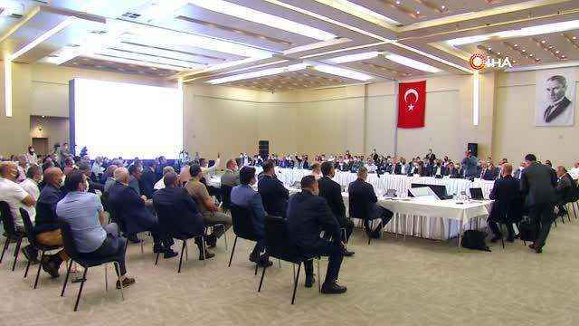 İstanbul'da gerçekleştirilen Ulaşım Koordinasyon Merkezi toplantısında bin adet yeni ticari taksinin hizmete alınması teklifi oy birliği ile...