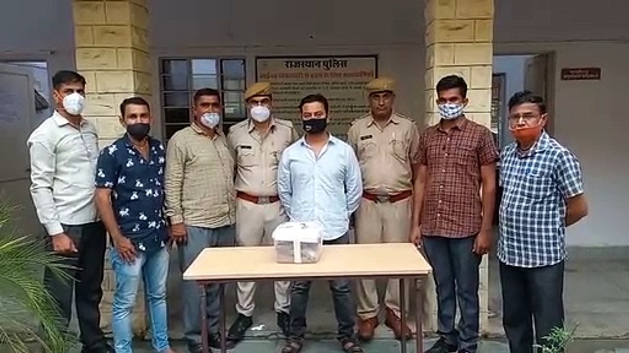 एक और युवक गिरफ्तार, 25 लाख रुपए और बरामद