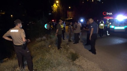 Minibüs mezarlığa uçtu: 2 yaralı