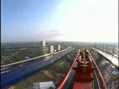 SHEIKRA montagne russe looping roller coaster