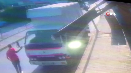 Tartışma yaşadığı arkadaşına kurşun yağdırdı...O anlar kamerada