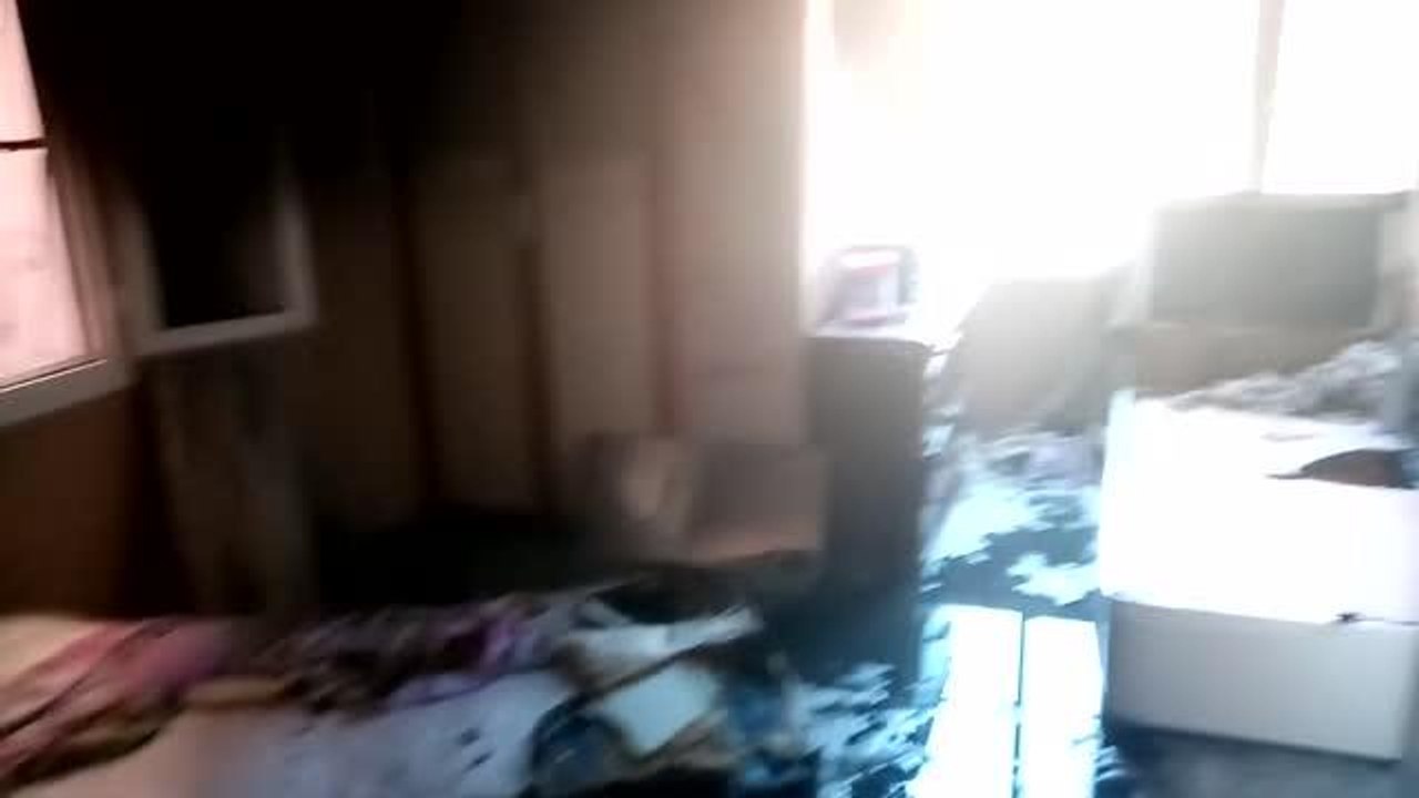 Anneleriyle tartışan 2 kardeşin evlerini ateşe verdiği öne sürüldü