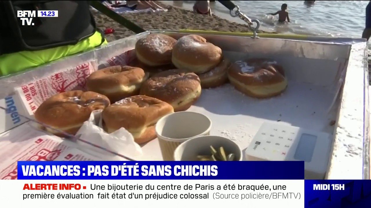 Vacances: à Marseille, les touristes et les habitués se régalent avec les chichis et les panisses