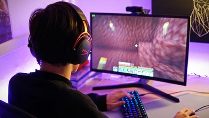 Minecraft oyuncusu, okyanusun ortasına devasa bir yapı inşa etmek için 6 ay harcadı