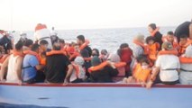 Sea Watch rescata a 99 inmigrantes en el mar y siguen las llegadas a Lampedusa