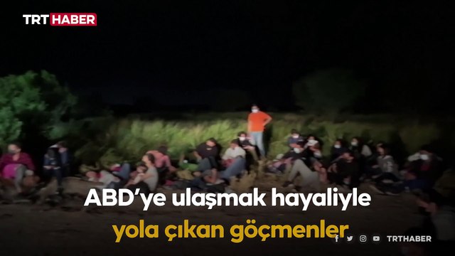 Göçmenler ABD’ye ulaşmak hayaliyle Meksika sınırına yürümeye devam ediyor