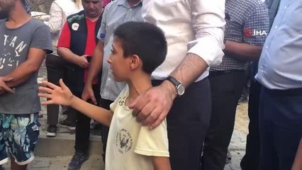 Bakan Kurum'dan top sahası yanan çocuklara yeni saha sözü