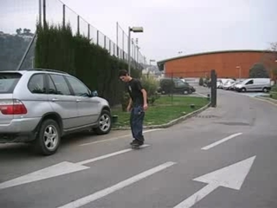 Fakie ollie back shifty