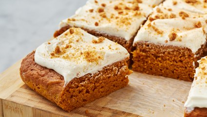 This Easy Pumpkin Cake Will Make You So Ready For Fall