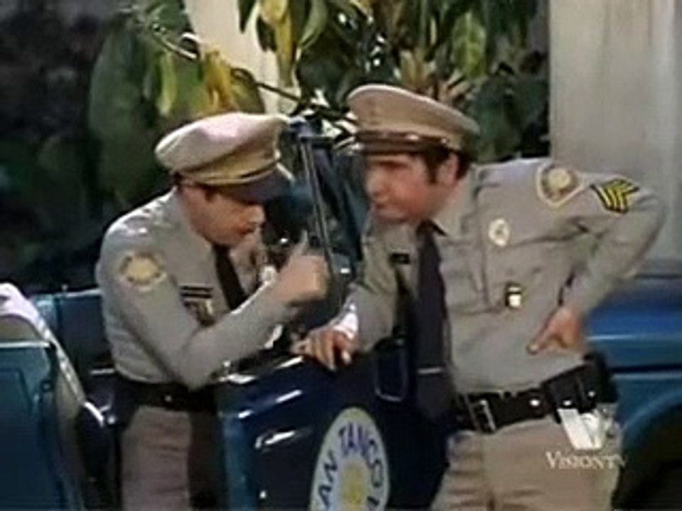 The Flying Nun   2x19   The Kleptomonkeyac .    Sally Feilds (2)