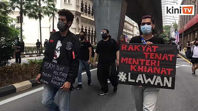 'Rakyat tenat, menteri khianat' - Sekitar protes #Lawan di Kuala Lumpur