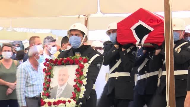 İSTANBUL-CHP ESKİ MİLLETVEKİLİ MEHMET ALİ ÖZPOLAT SON YOLCULUĞUNA UĞURLANDI