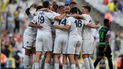 Fenerbahçe hazırlık maçında Greuther Fürth'ü 3-2 mağlup etti