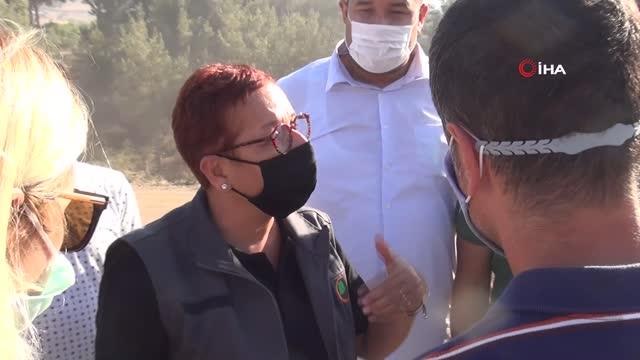 Yangın bölgesinde freni boşalan itfaiye aracı tıra çarptı, iki itfaiye eri yaralandı