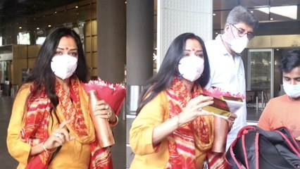 Anupamaa की Rupali Ganguly दिखी एयरपोर्ट पर तो हुआ ये; Watch video | FilmiBeat