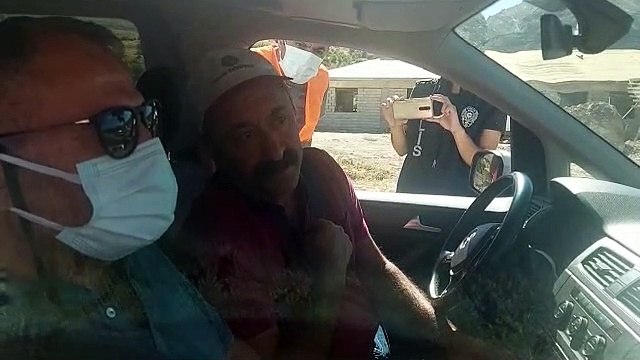 Yangın söndürmeye gitmek isteyenlere izin verilmedi!