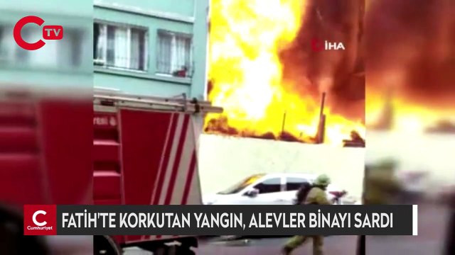 Fatih’te korkutan yangın, alevler binayı sardı