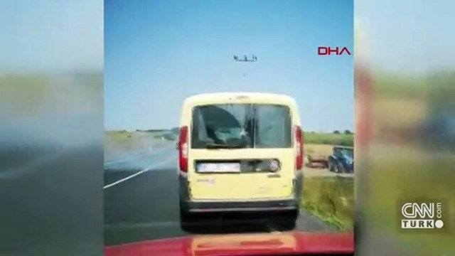 Yangına saman balyası ile müdahale