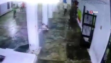 Hindistan'da hapishane duvarı çöktü: 22 yaralı