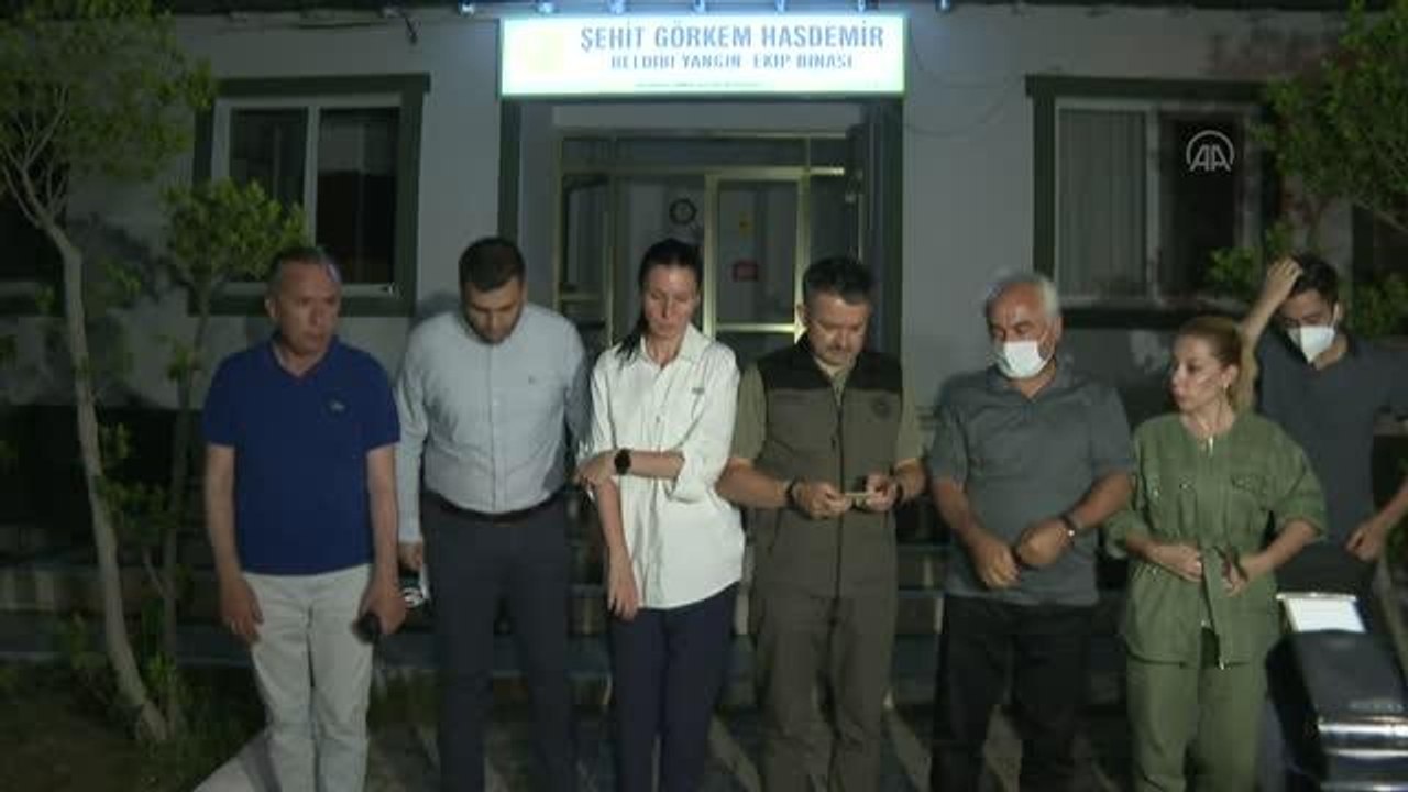 Bakan Pakdemirli: "28 Temmuz-1 Ağustos arası çıkan yangınların bilançosu olarak; 125 yangın çıkmıştı, 117 yangın ya tamamen söndürüldü ya kontrol...