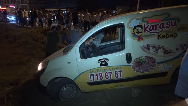 SAKARYA-TIR'I PARK EDEN SÜRÜCÜ, YOLUN KARŞISINA GEÇMEK İSTERKEN CANINDAN OLDU