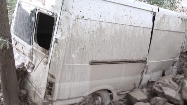 İçişleri Bakan Yardımcısı Muhterem İnce, sel bölgesinde incelemelerde bulundu (2)