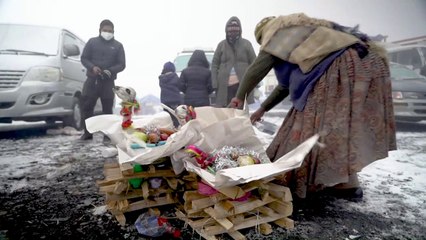 Bolivianos celebram Pachamama