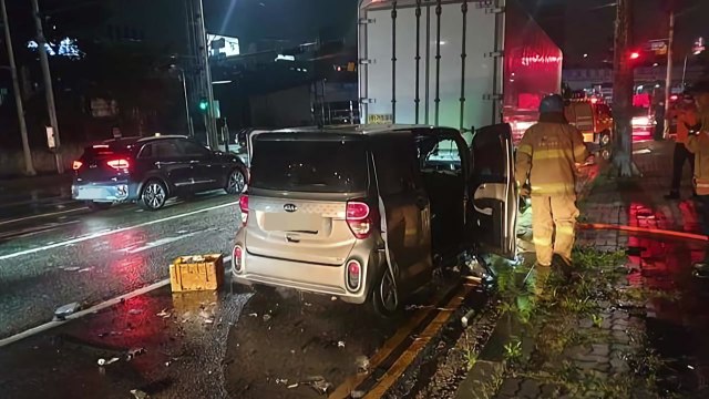 음주운전 중 화물차 들이받은 30대 운전자 입건 / YTN