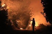 Son Dakika! Bakan Pakdemirli yangınlarla ilgili son durumu paylaştı: Antalya, Muğla ve Isparta'da alevlerle mücadele devam ediyor
