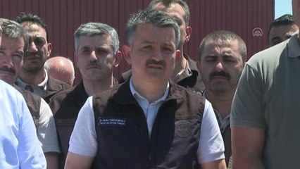 Son dakika haberi! Pakdemirli: "Tunceli Hozat'taki yangın kontrol altına alındı"