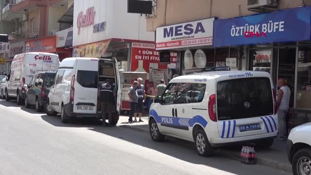 Son dakika haberleri! İZMİR'DE ALACAK MESELESİNDEN İKİ GRUP ARASINDA KAVGA: 1'İ AĞIR 3 YARALI