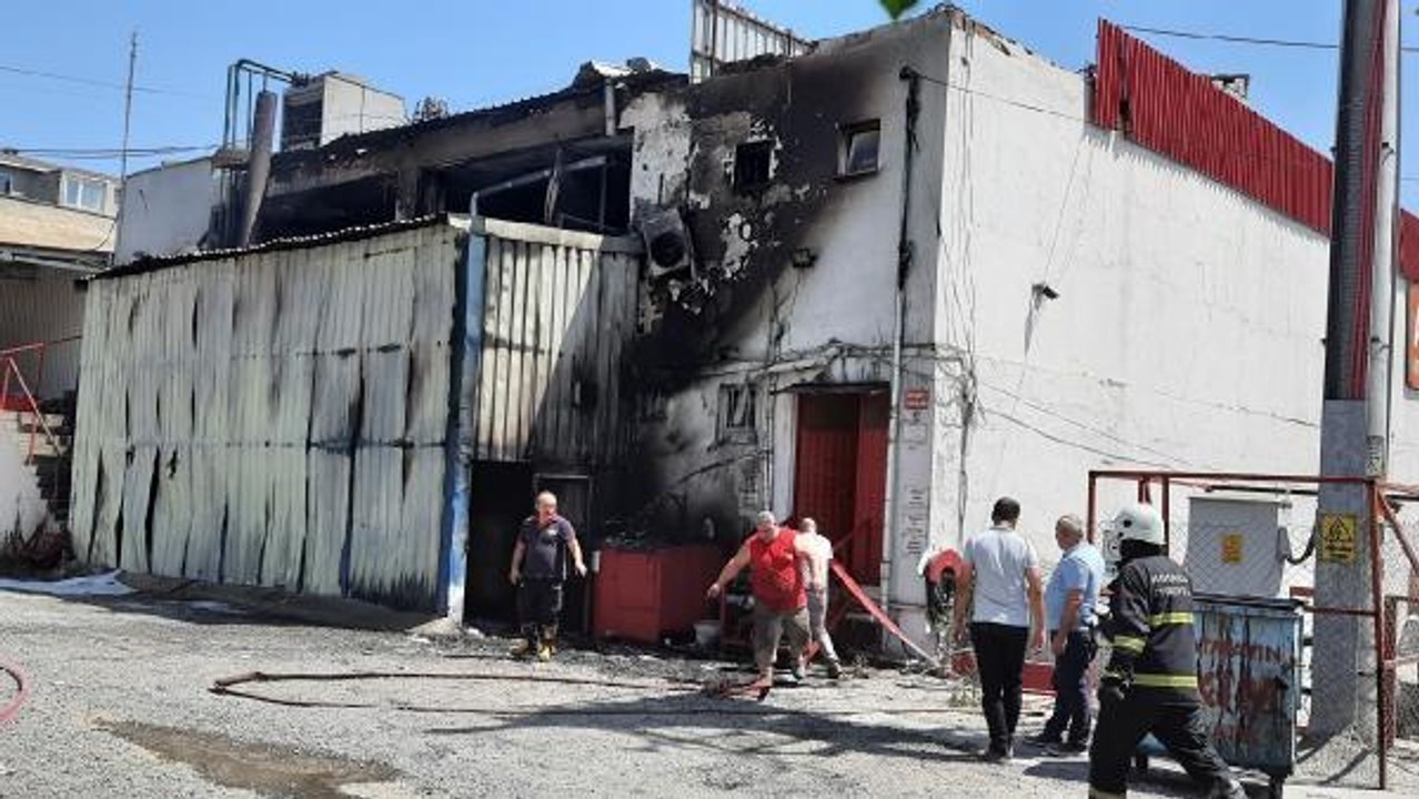 GEBZE'DE YAKIT TANKI YANDI