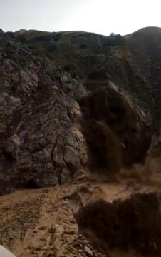 Son dakika haber | Sel suları şelale gibi dağlardan aktı