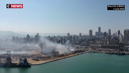 Le port de Beyrouth détruit après l'explosion du 4 août 2020