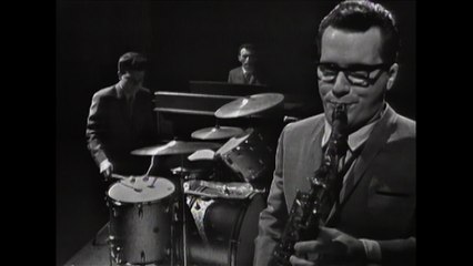 George Young Revue - Come Back To Sorrento (Live On The Ed Sullivan Show, November 12, 1961)