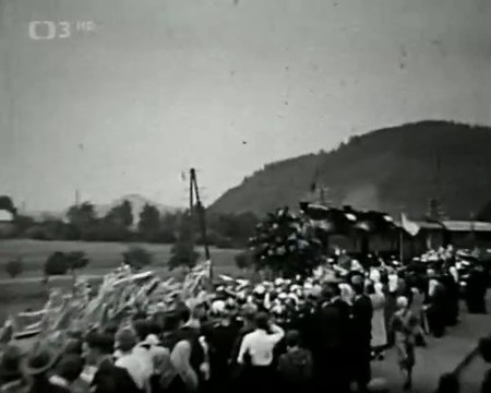 Vítání presidenta Beneše na nádraží v Bohdíkově (HIе₫а'пı' zтгасепе'но сˇаşų, železniční část, CZ)