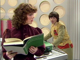 Doctor Who clásico Temporada 19 episodio 5 "Four to Doomsday part 1" (subtítulos en español)